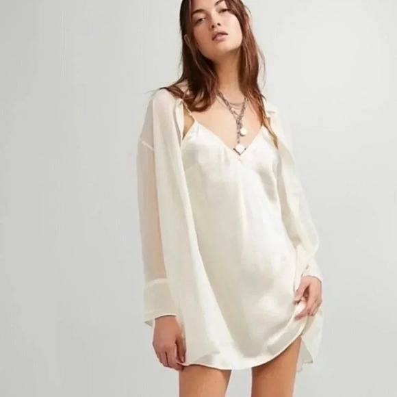 NWT Free People Renata Set 100% Silk Slip Dress Matching Set Long Sleeve Large - Picture 1 of 14